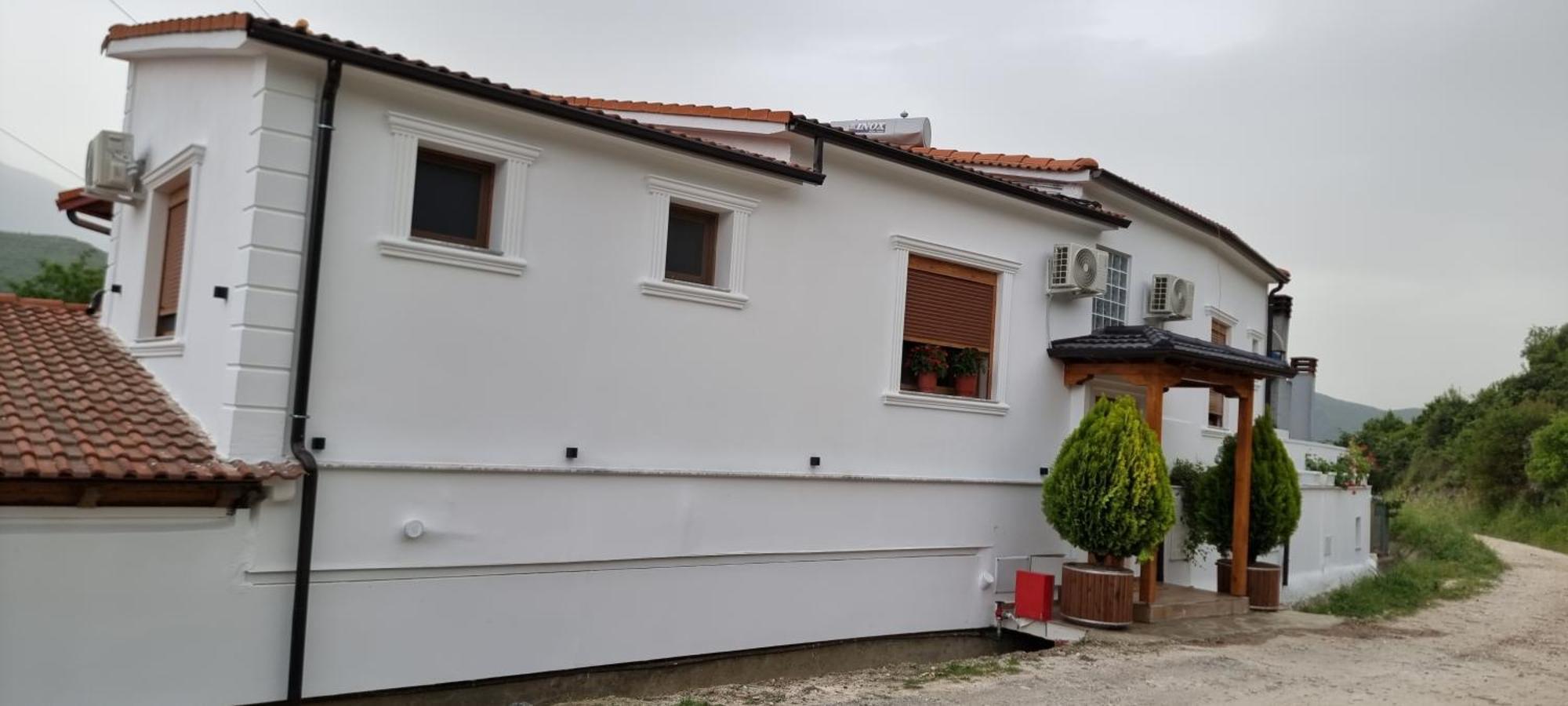 Salillari Guest House Berat Luaran gambar