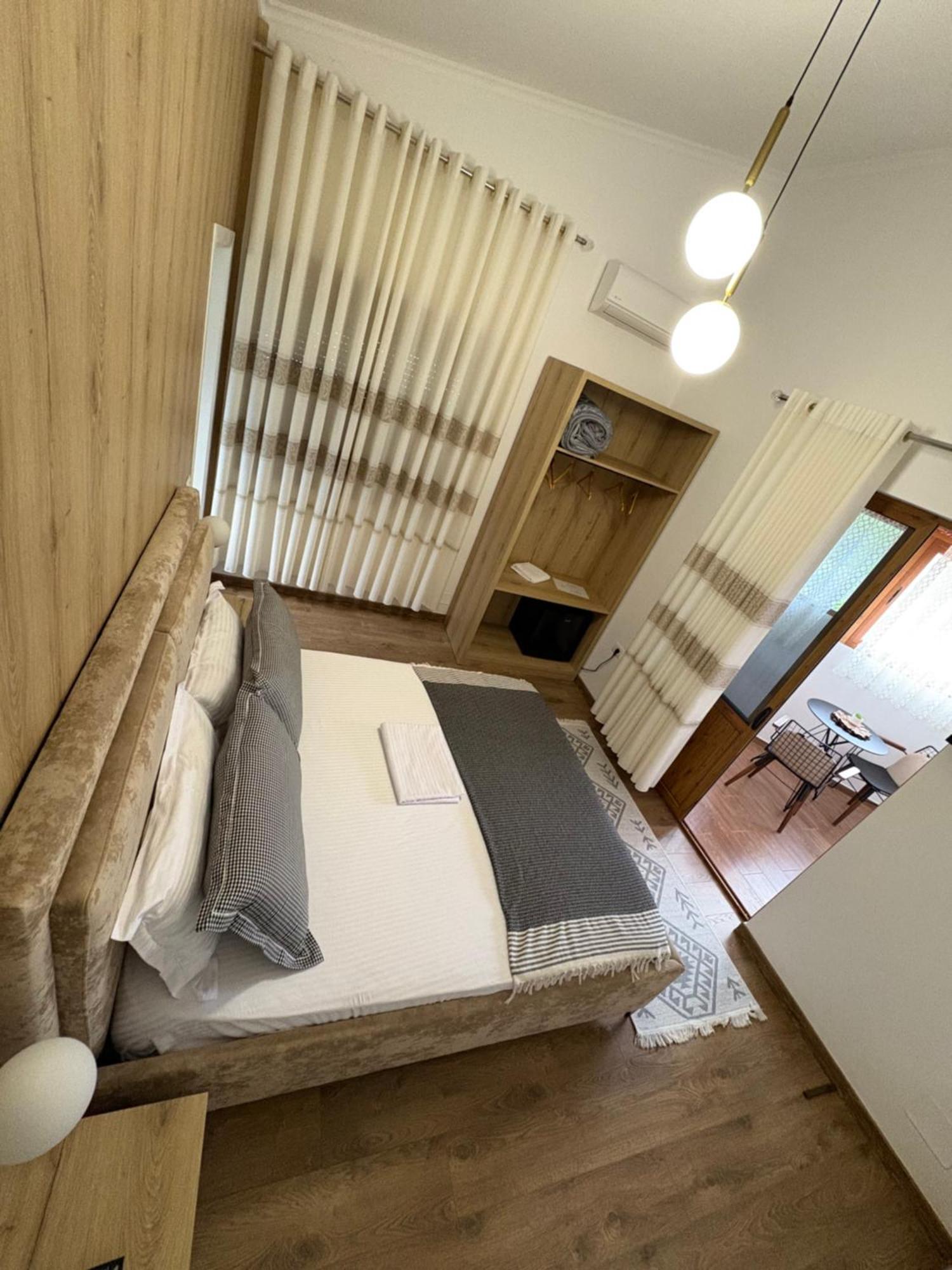 Salillari Guest House Berat Luaran gambar