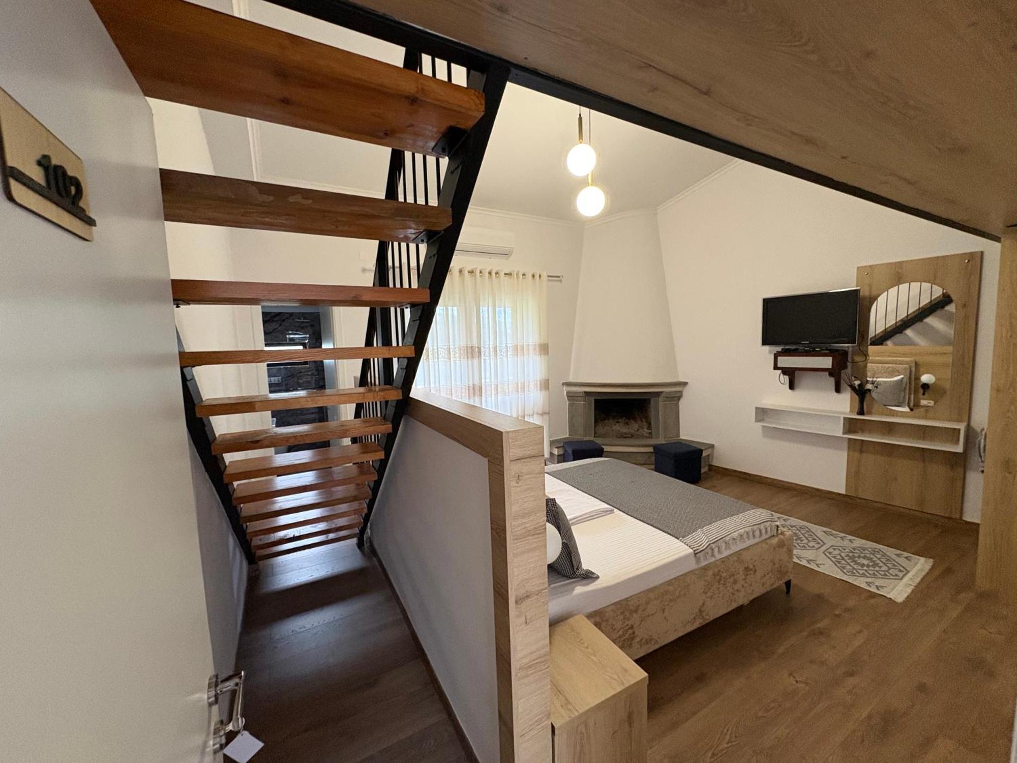 Salillari Guest House Berat Luaran gambar