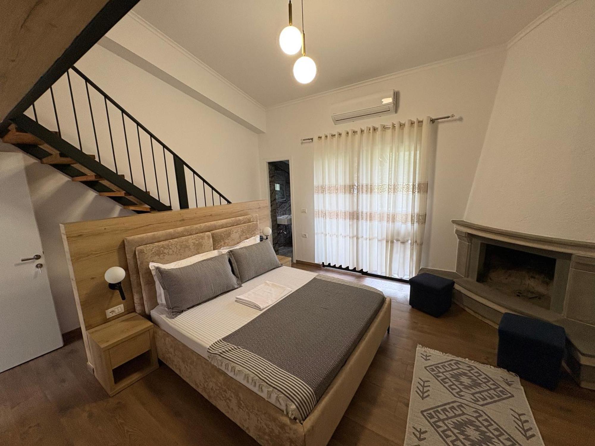Salillari Guest House Berat Luaran gambar