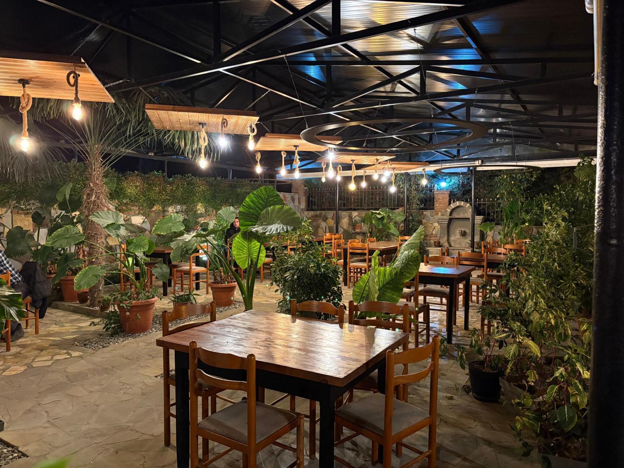 Salillari Guest House Berat Luaran gambar